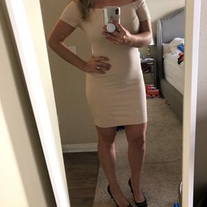 Cream body con cocktail dress